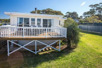 Toms Beach House - Accommodation Perth 1