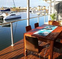 Waters Edge - Perth Resorts