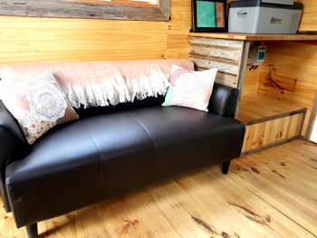 Big Tiny Dale View Tiny House - Accommodation Perth 2