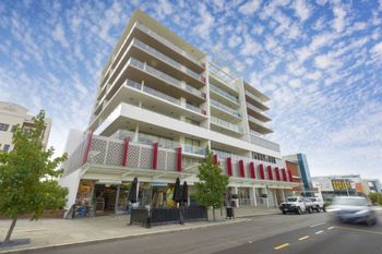 Executive Studio Inner City Apartment - Accommodation Perth 0