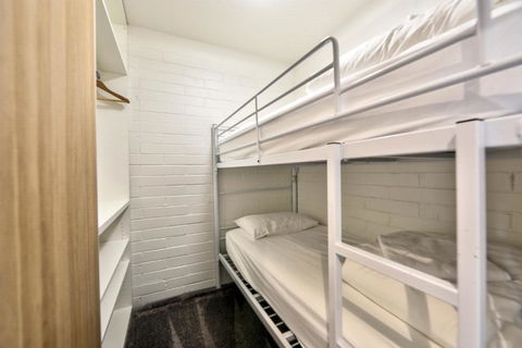 Snow Ski Apartments 23 - Perth Resorts 3