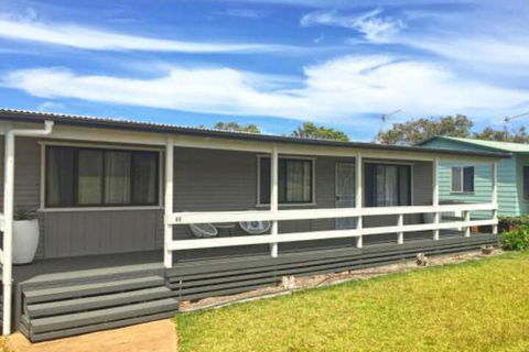 The Relax Shack At Culburra Beach Sleeps 7 - Perth Resorts 0