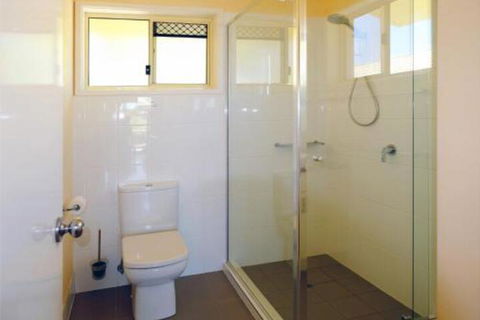 At Cylinder Unit 3 - Accommodation Perth 4