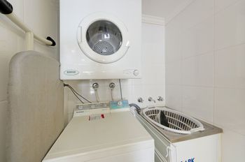 Wyndel Brown Street One Bedroom - Accommodation Perth 2