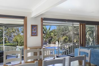 Burleigh Heights - Accommodation Perth 2