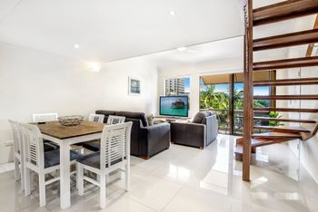 Beachside Escape In Stunning Surfers Paradise - Accommodation Perth 6