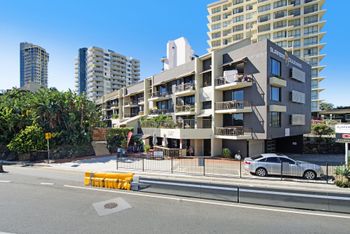 Beachside Escape In Stunning Surfers Paradise - Accommodation Perth 2