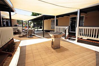 Yarraby Holiday Park - Perth Resorts 3
