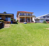 Luxury Waterfront House - Perth Resorts