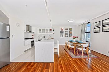 Deluxe Sydney Central Penthouse With Pool & Gym - Perth Resorts 2