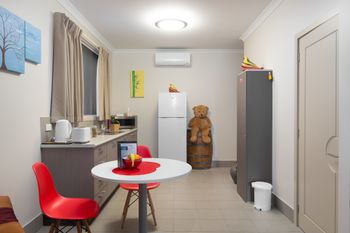 The Executive B & B - Accommodation Perth 3