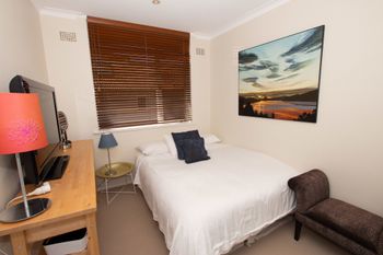 North Sydney Art Bed & Breakfast - Accommodation Perth 2