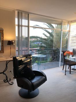 North Sydney Art Bed & Breakfast - Accommodation Perth 5