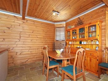 Hidden Oasis - Perth Resorts 4