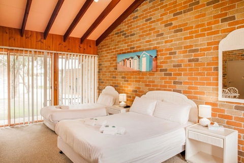 Crescent Head Resort & Conference Centre - Accommodation Perth 5