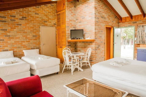 Crescent Head Resort & Conference Centre - Accommodation Perth 6