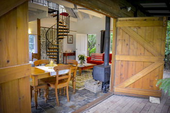 Arcadia Bed & Breakfast & Cottages - Perth Resorts 6