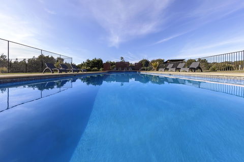 Ramada Resort By Wyndham Phillip Island - Accommodation Perth 1