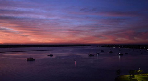 Broadwater Shores Waterfront Apartments - Accommodation Perth 1