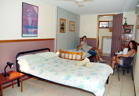 Woolshed Eco Lodge - Accommodation Perth 5