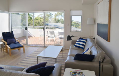 The Villa Dunsborough - Perth Resorts 2