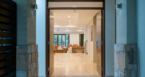 Sea Temple Port Douglas 3 Bedroom Luxury Villa - Accommodation Perth 5