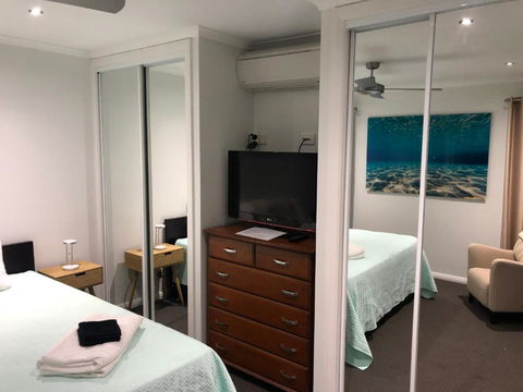 Beach & Bay Holiday House - Accommodation Perth 6