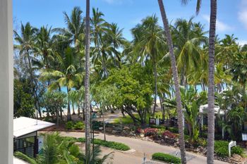 Drift Luxury Private Apartment - Perth Resorts 4