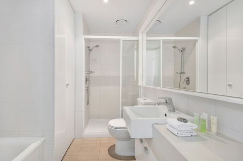 MJ Shortstay Whiteman St Apartments - Accommodation Perth 0