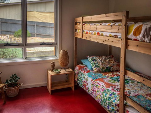 Samphire Beach House - Accommodation Perth 3