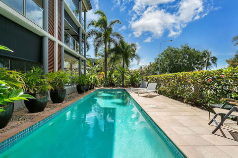 Beachfront Apartment With Ocean View - 4 - Accommodation Perth 0
