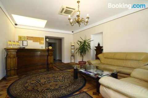 Mole Creek Lodge - Accommodation Perth 2