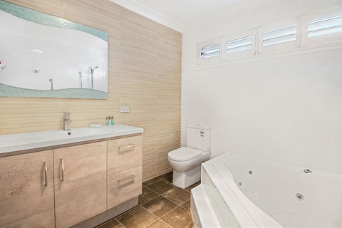 Forresters Beach Bed & Breakfast - Perth Resorts 1