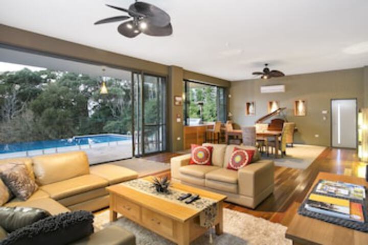 Corrimal NSW Accommodation Perth