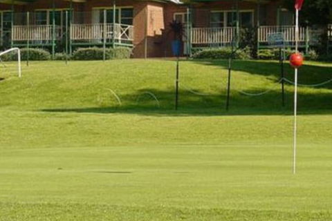Tenterfield Golf Club Fairways Lodge - Perth Resorts 2