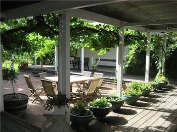 Avoca House & Cottage Accommodation - Accommodation Perth 0
