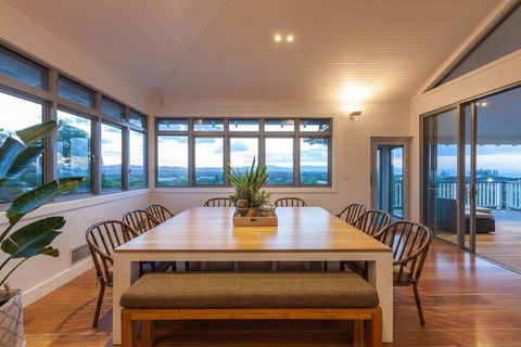 Vantage Over Byron - Perth Resorts 6