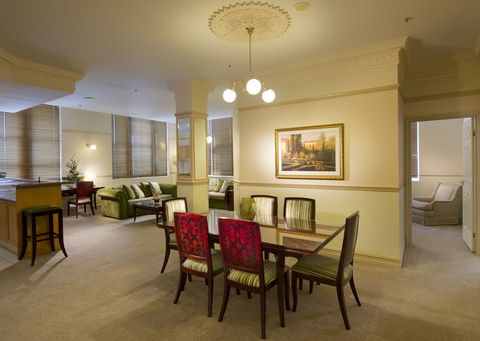 Royal Albert Hotel - Accommodation Perth 5