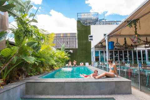 Bunk Backpackers - Accommodation Perth 5