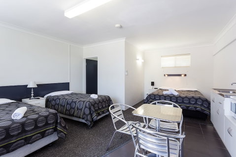 Wynnum Anchor Motel - Accommodation Perth 5