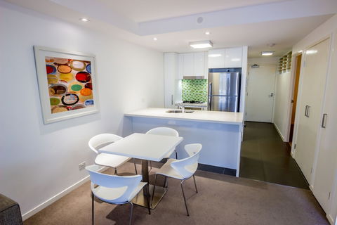 Eastwood Apartments - Accommodation Perth 3