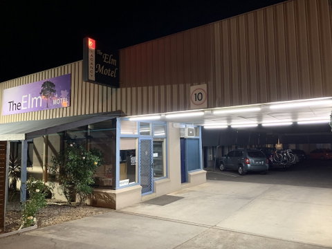 Elm Motel - Accommodation Perth 0