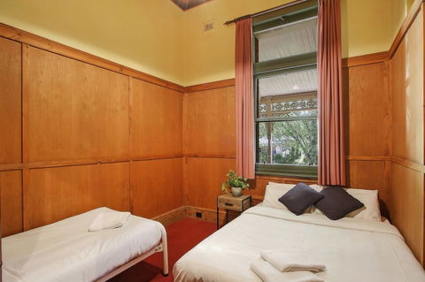 The Priory Beechworth - Perth Resorts 4