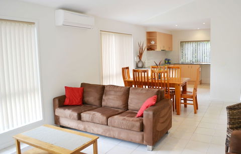 Parker By The Sea - Accommodation Perth 6