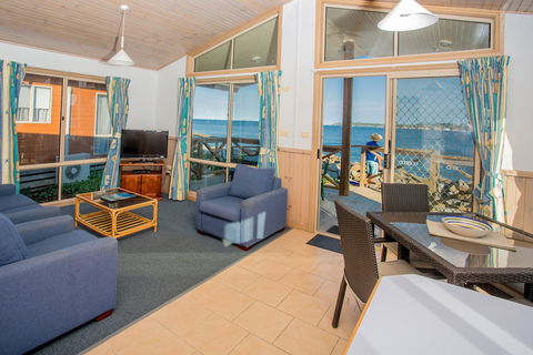 BIG4 Batemans Bay At Easts Riverside Holiday Park - Accommodation Perth 3