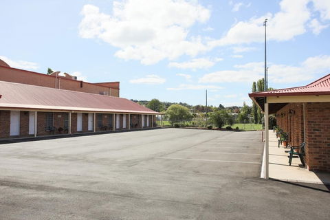 Club Motel - Accommodation Perth 0