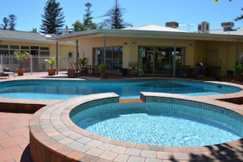 Glenelg Motel - Accommodation Perth 0