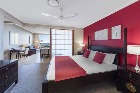 Oaks Hervey Bay Resort And Spa - Accommodation Perth 3