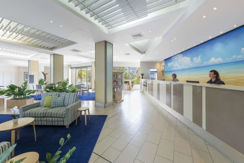 Oaks Hervey Bay Resort And Spa - Accommodation Perth 0