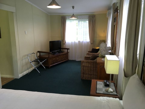 Coconut Palms On The Bay - Accommodation Perth 3